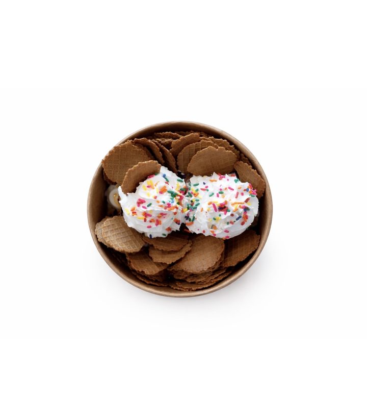 Ice cream and cookie dessert bowl